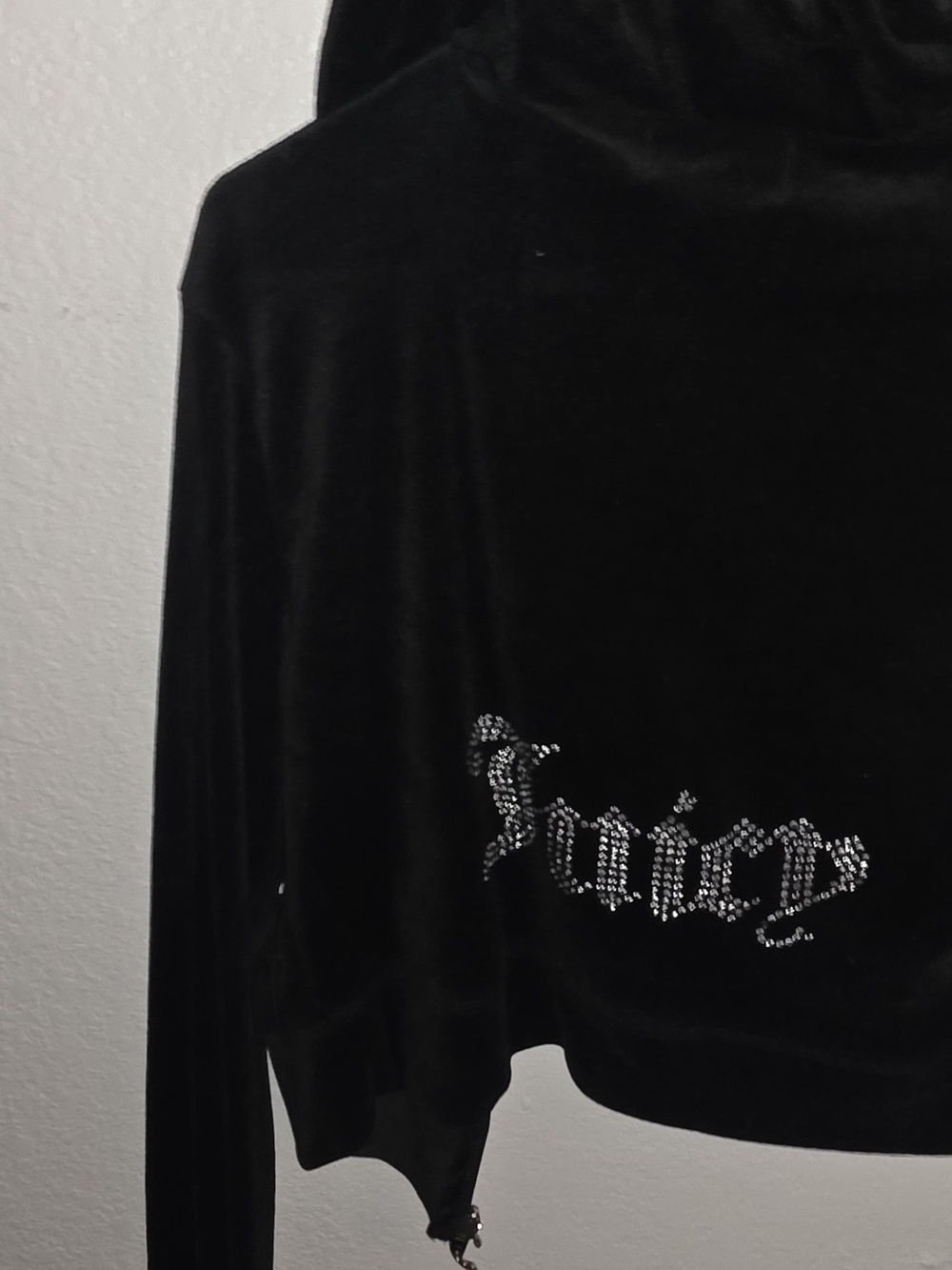 Juicy Couture Black Velour Hoodie Jacket - Picture 2 of 2
